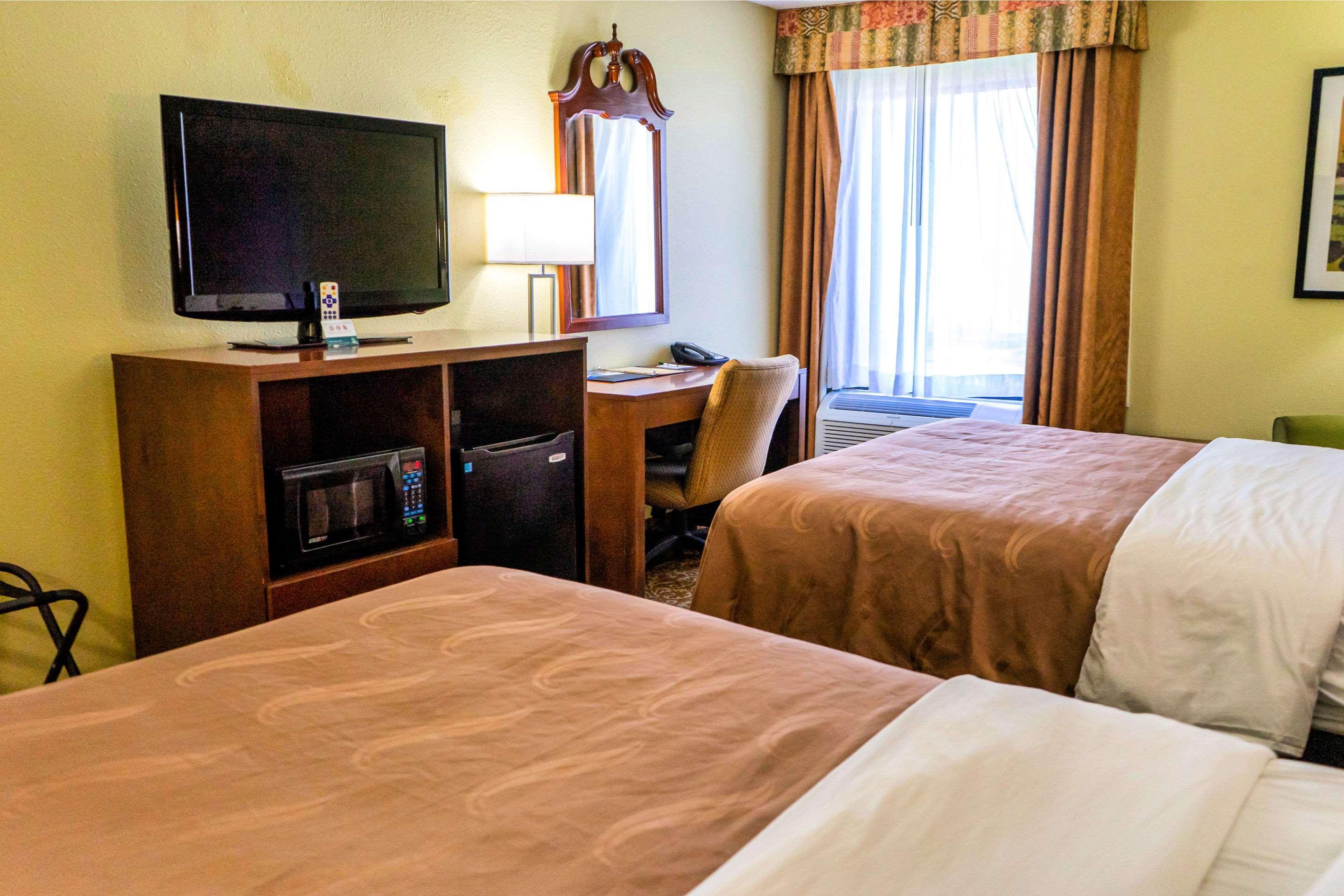 Quality Inn Whiteville North Bagian luar foto